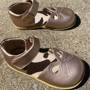 Livie and Luca sandals